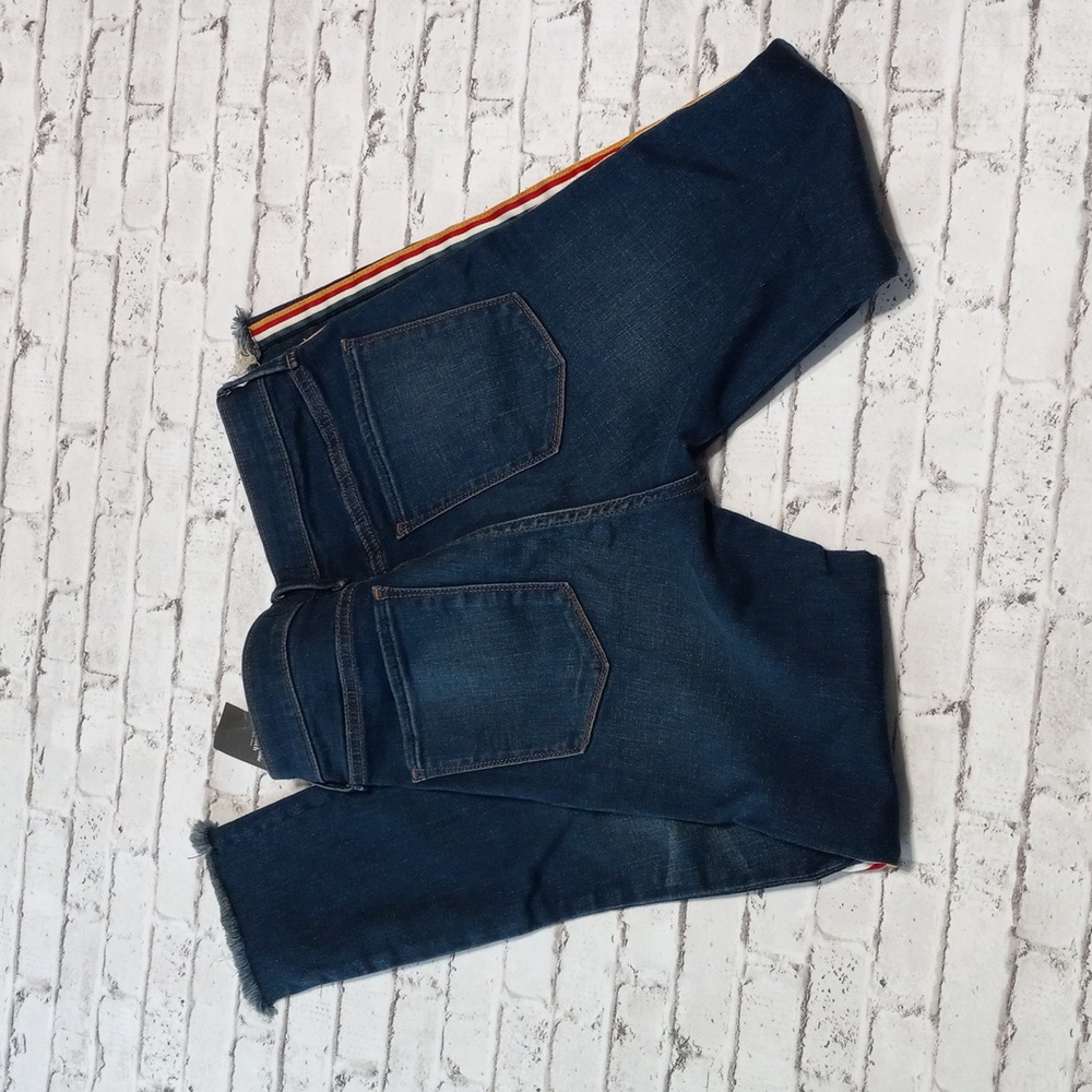 ABERCROMBIE AND FITCH SIMONE HIGH RISE ANKLE JEANS